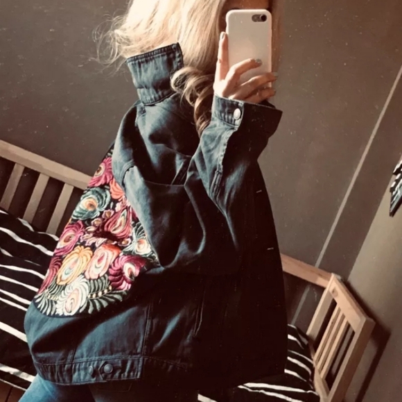 New Boho Embroidered Patch Denim Jean Jacket Oversized Coat Black - Picture 10 of 12